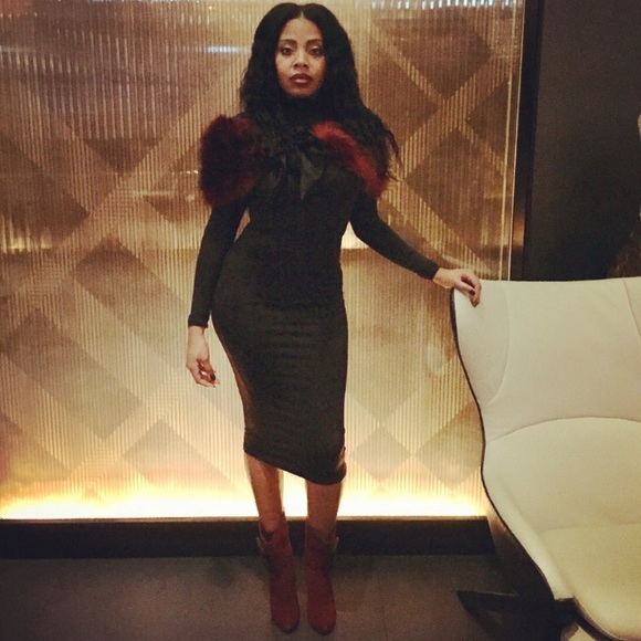 Meet your Posher, Shy - Picture 2 of 6